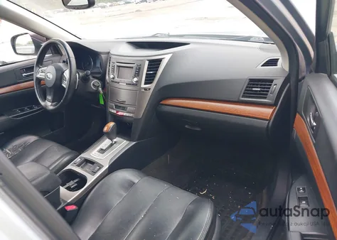 2014 Subaru Outback 2.5I Limited from USA, damaged, VIN 4S4BRCLC3E3215024